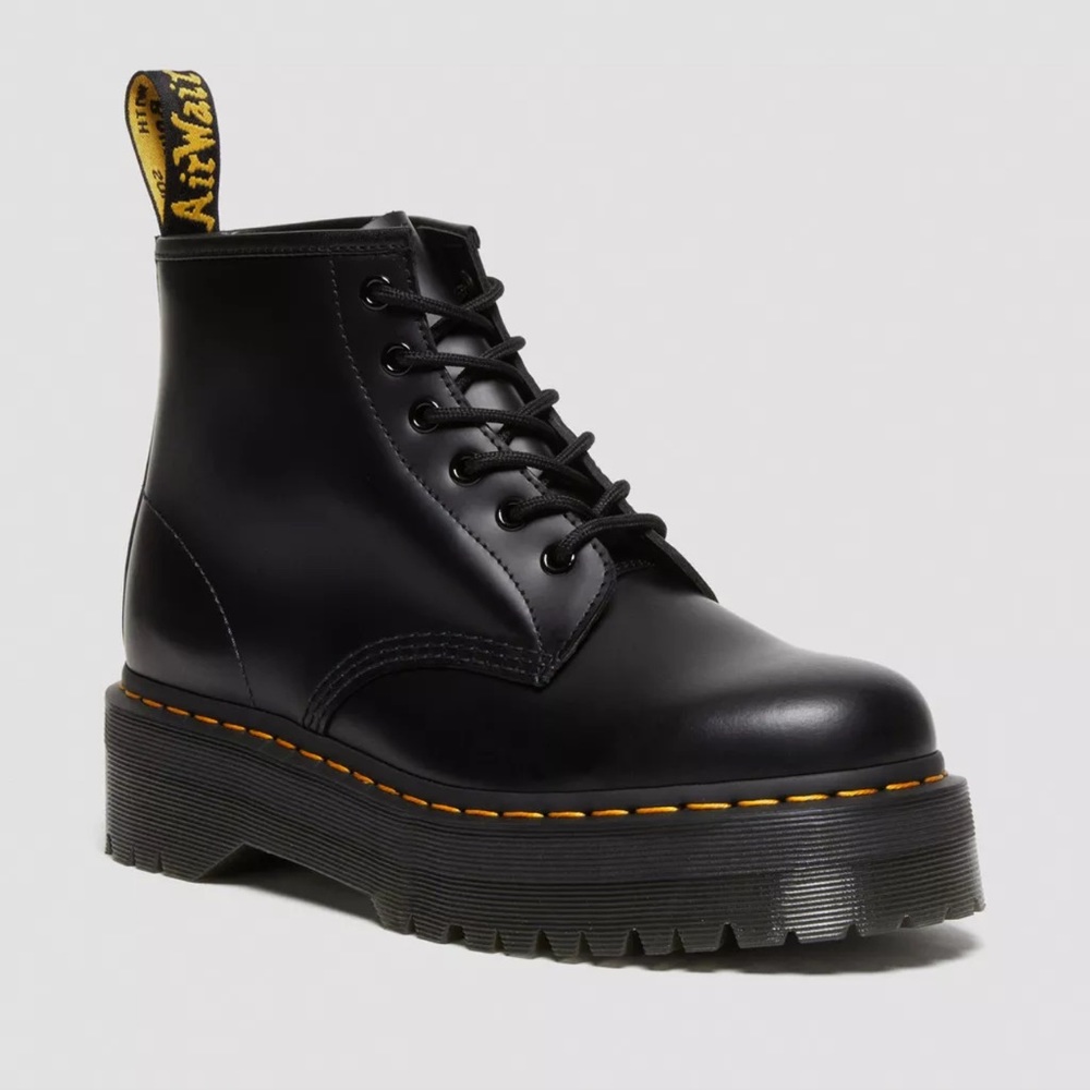 Dr. Martens 101 SMOOTH LEATHER PLATFORM ANKLE BOOTS
